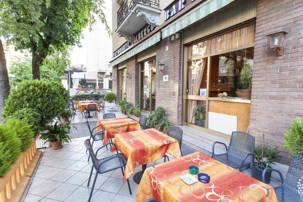 Hotel Ristorante San Carlo Salsomaggiore Terme Exterior foto