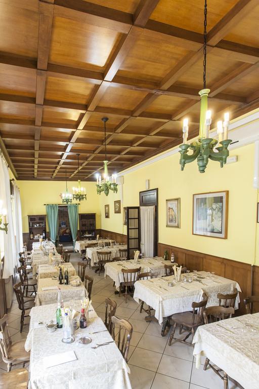 Hotel Ristorante San Carlo Salsomaggiore Terme Exterior foto