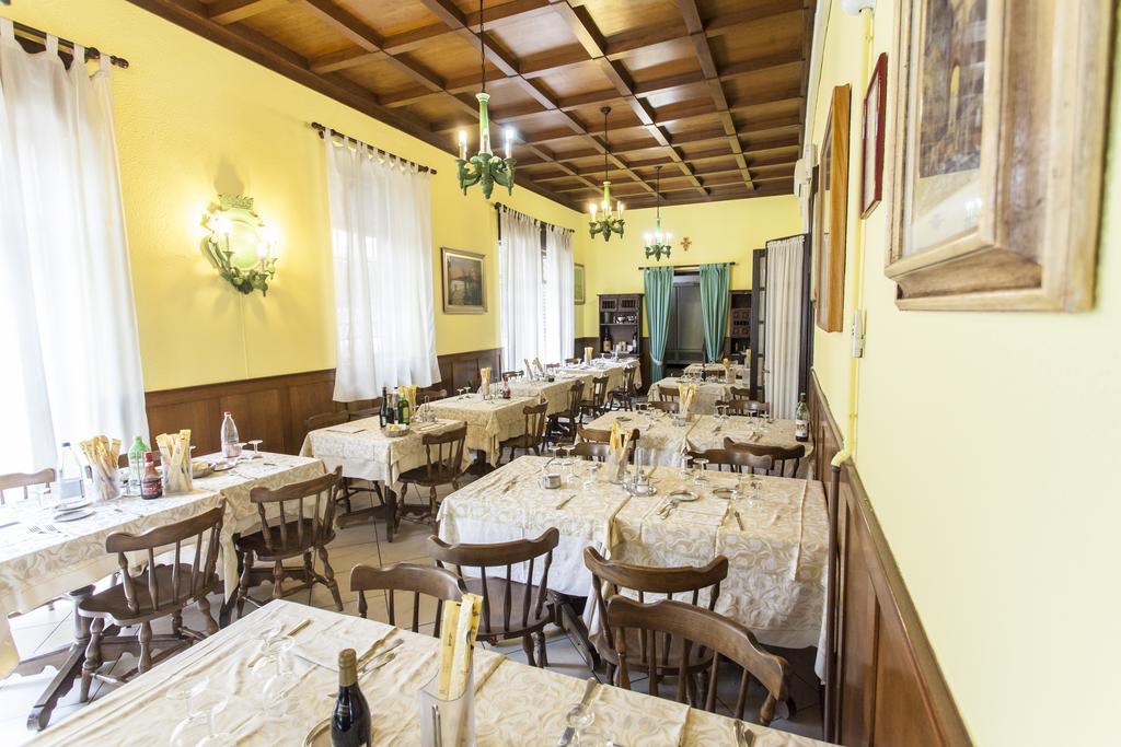 Hotel Ristorante San Carlo Salsomaggiore Terme Exterior foto