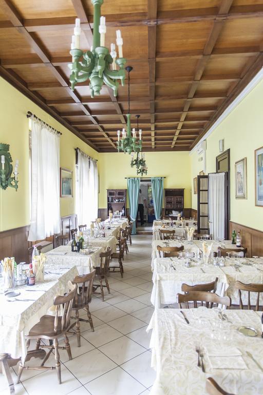 Hotel Ristorante San Carlo Salsomaggiore Terme Exterior foto